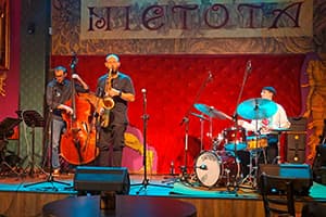 Miko Moon during a jam session.